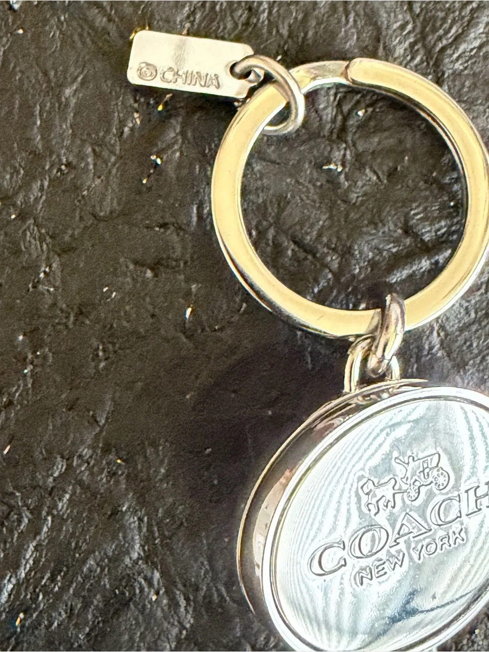 Coach Signature C Turnlock Valet Key Fob Keychain Silver Tone